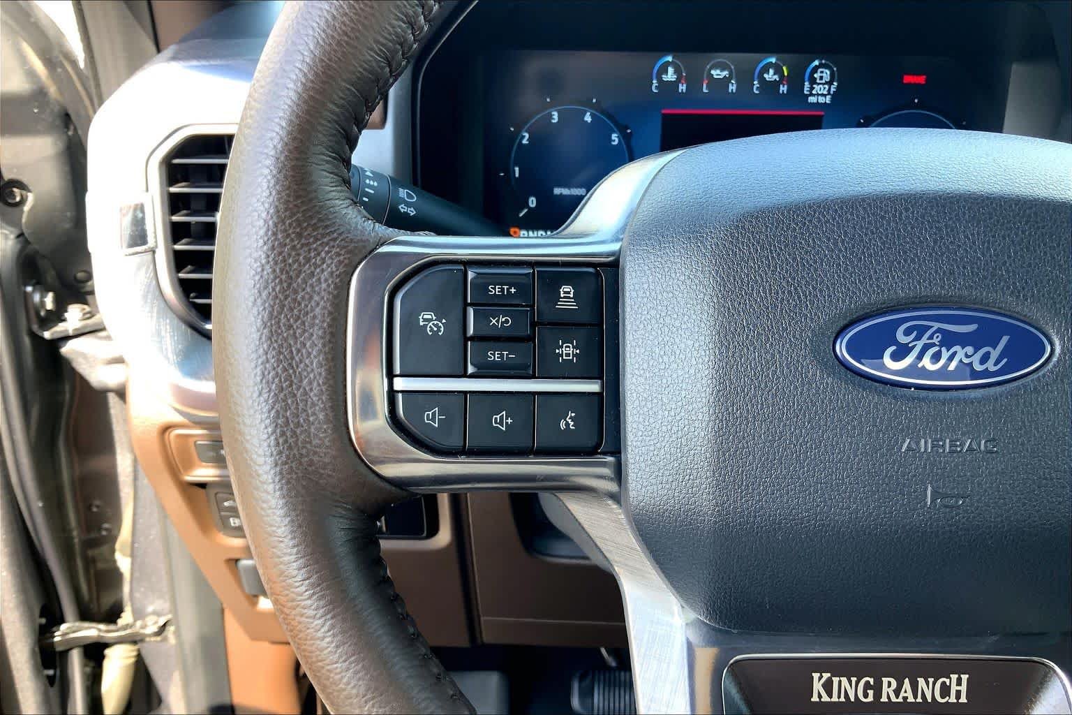 Used 2024 Carbonized Gray/Darkened Bronze Ford King Ranch image 24