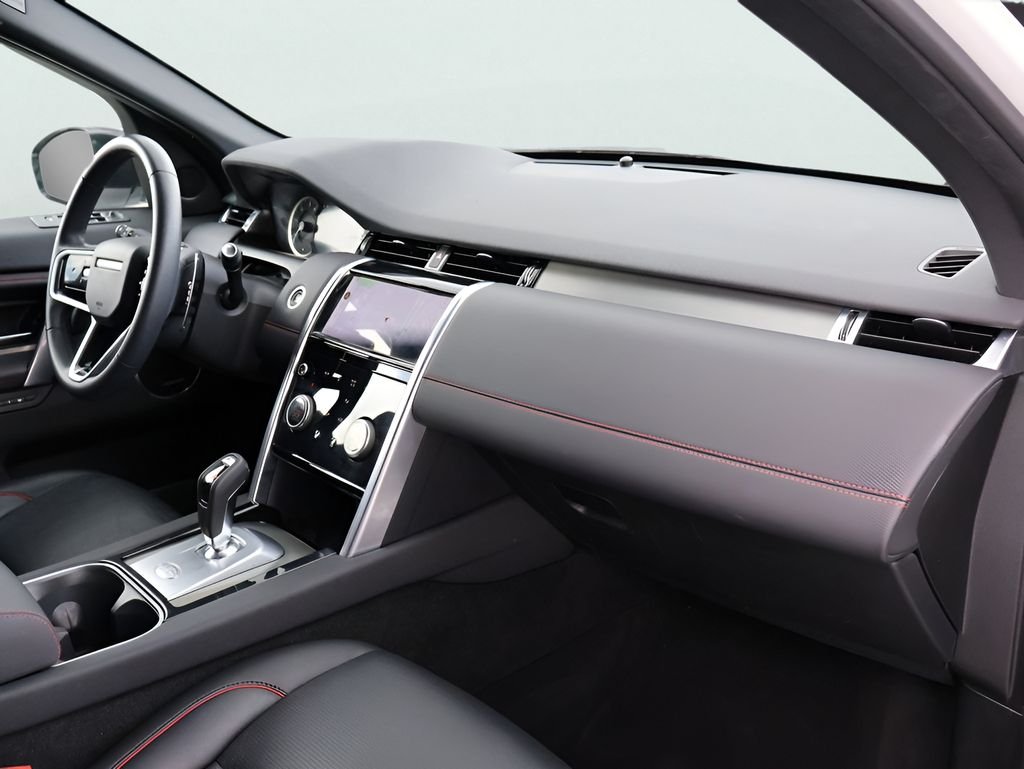 Used 2023 White Land Rover SE R-Dynamic image 9