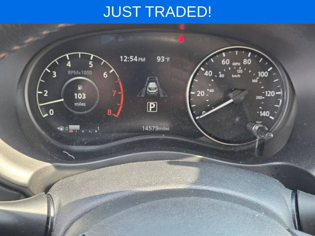 Used 2024 Gray Nissan SR image 15