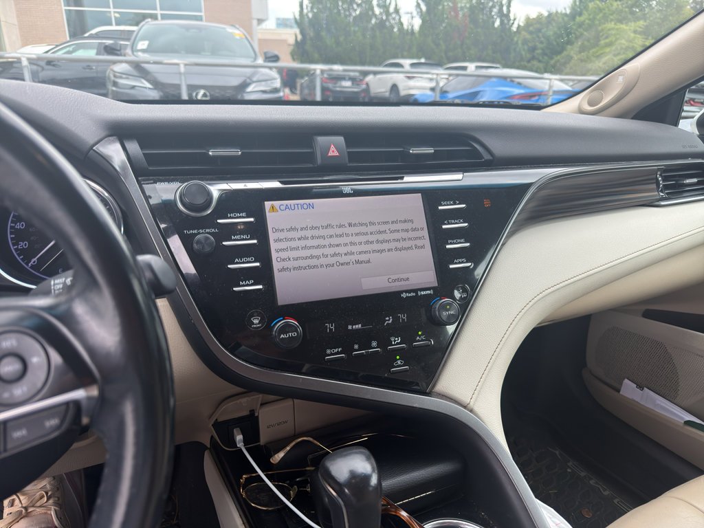 Used 2020 Wind Chill Pearl Toyota XLE image 5