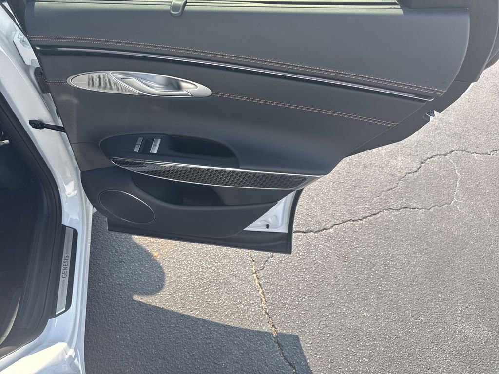 2026 GENESIS GV70 Sport Prestige - Photo 16