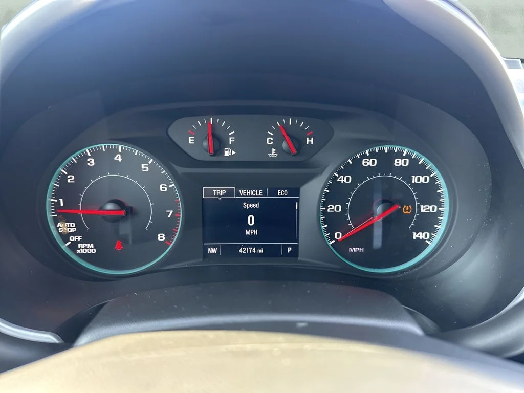 Used 2024 White Chevrolet RS image 21