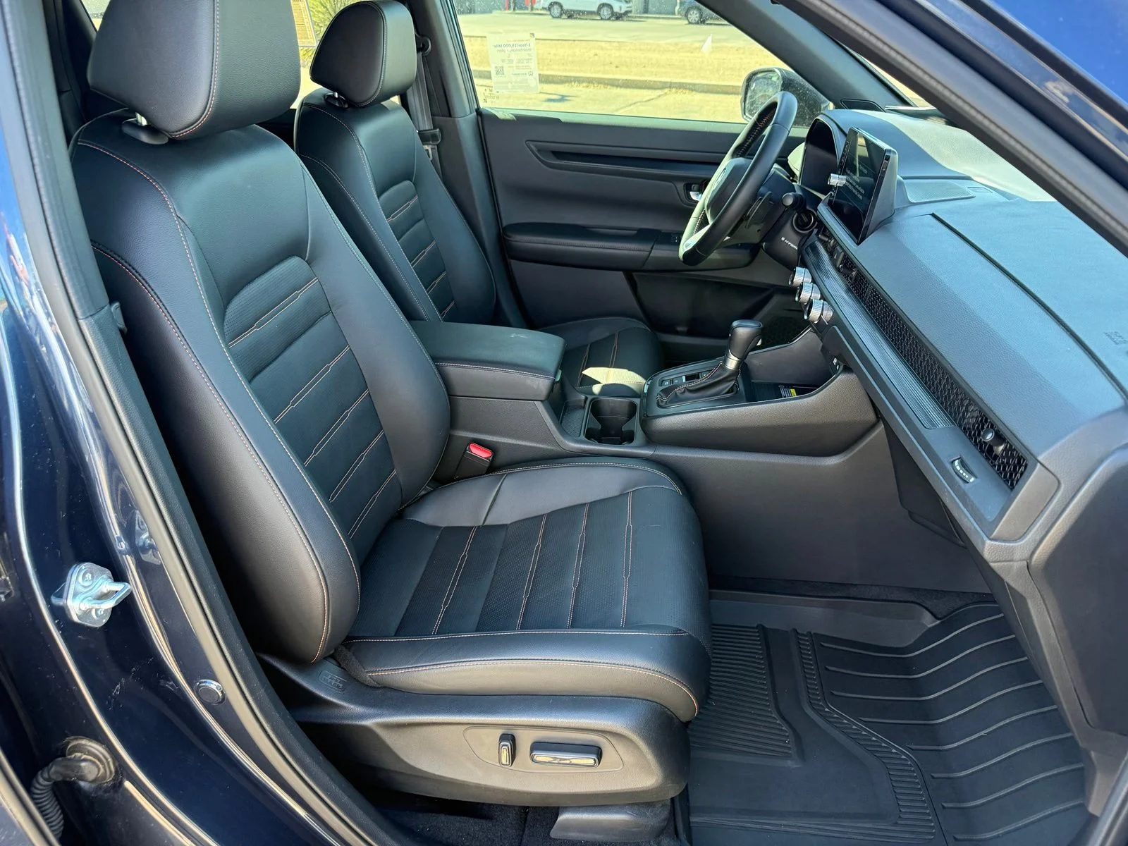 Certified Used 2025 Blue Honda Sport-L image 33