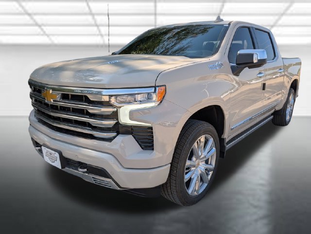 New 2026 White Sands Chevrolet High Country image 31
