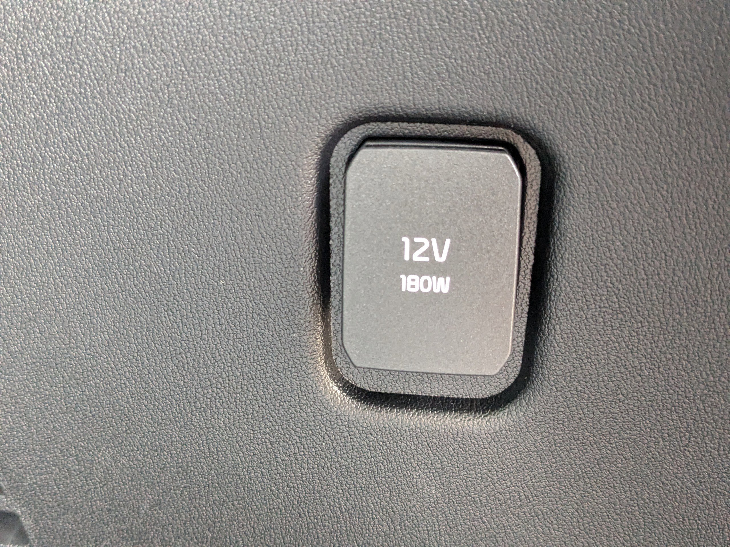 New 2027 Glacial White Pearl Kia X-Line EX image 15