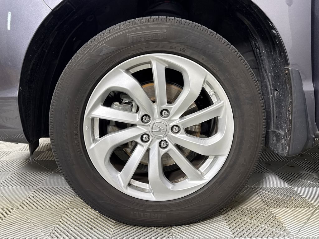 Used 2018  Acura Technology Package image 24