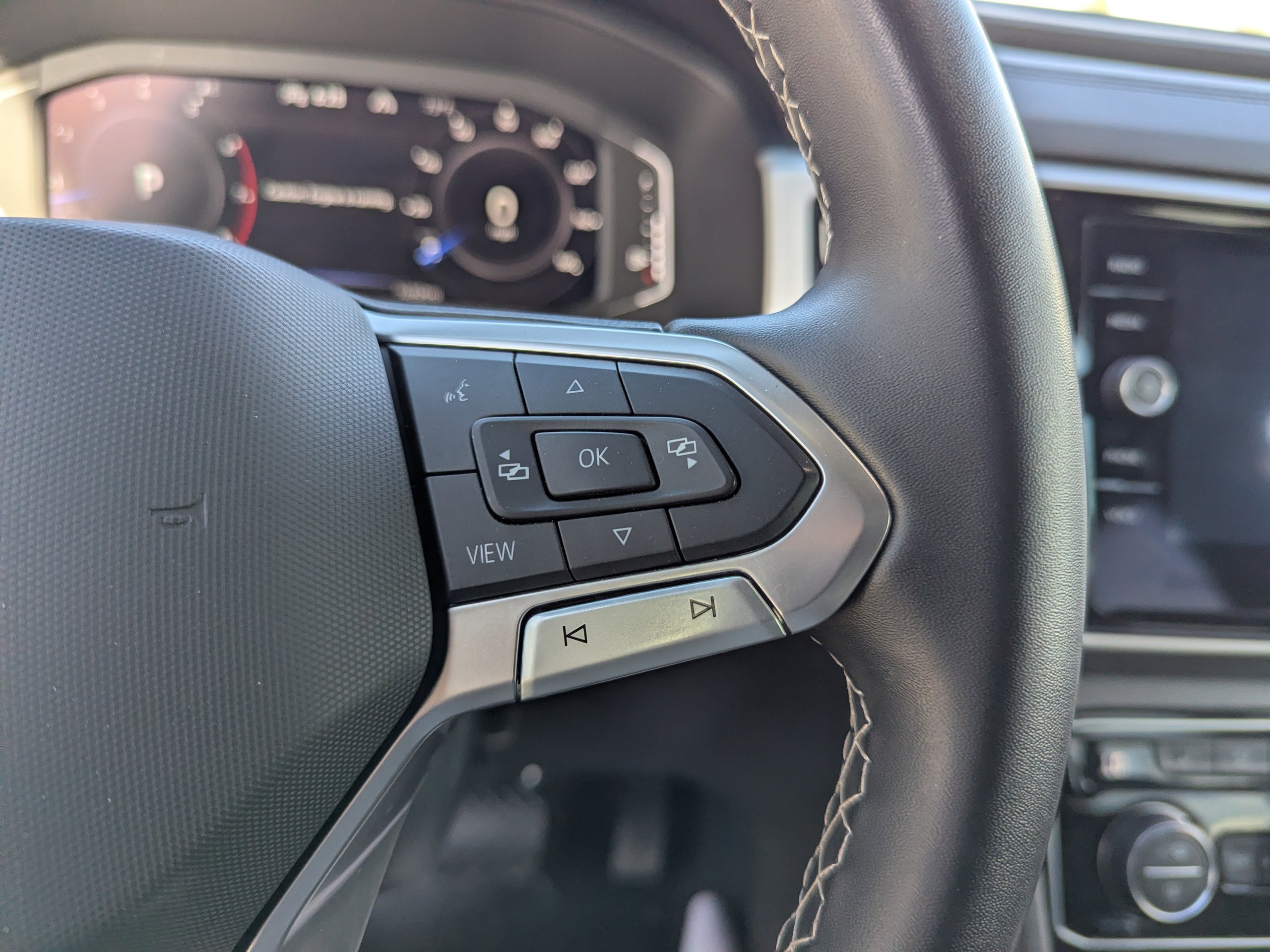 2023 Volkswagen Atlas Cross Sport SE w/Tech - Photo 17