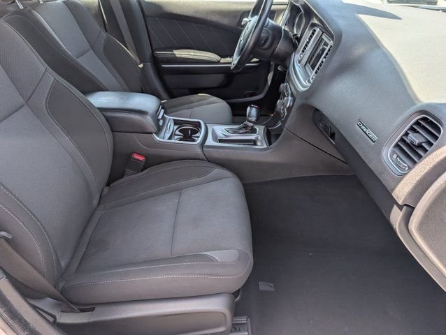 Used 2022  Dodge SXT image 24