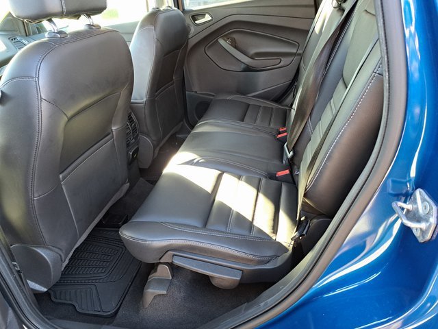 2017 Ford Escape TITANIUM SUV Slide 24