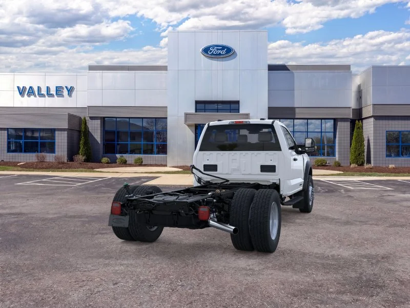 New 2026 Oxford White Ford F-600® XL image 8