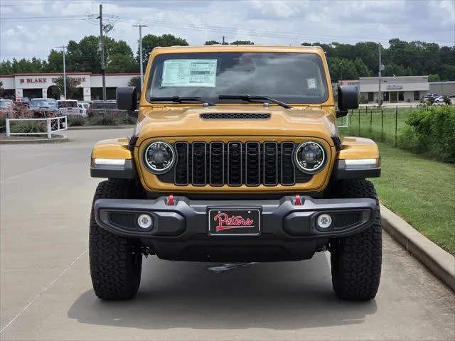 New 2026 Goldilocks Exterior Paint Jeep Rubicon image 2