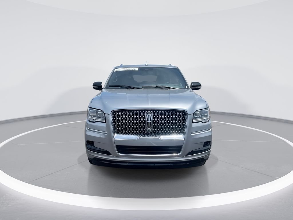 Used 2023 Silver Lincoln Reserve image 3