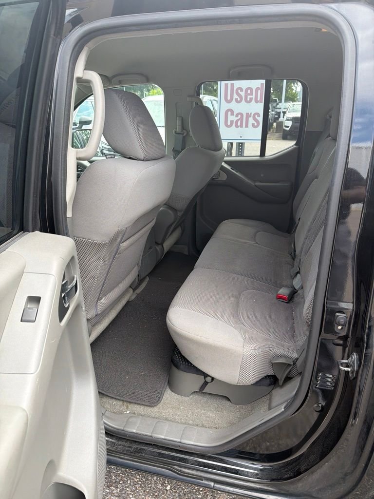 Used 2012 Black Nissan SV image 5