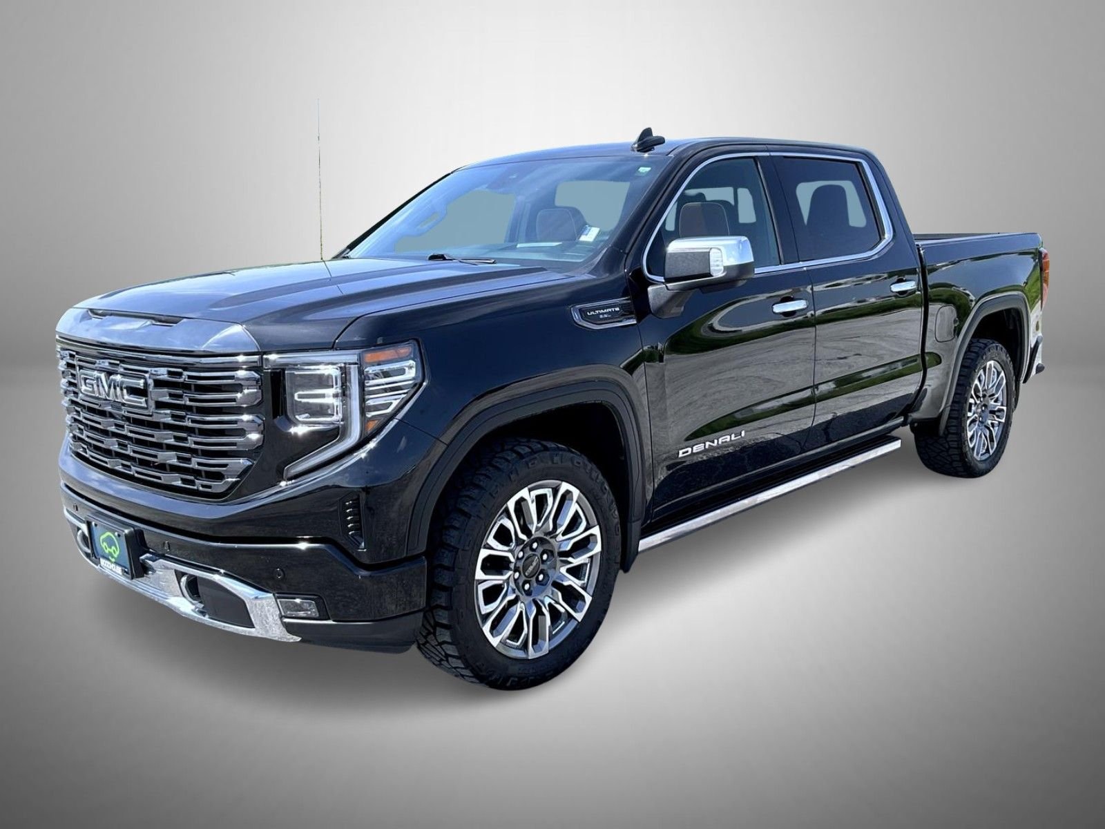Used 2024 Black GMC Denali Ultimate image 1