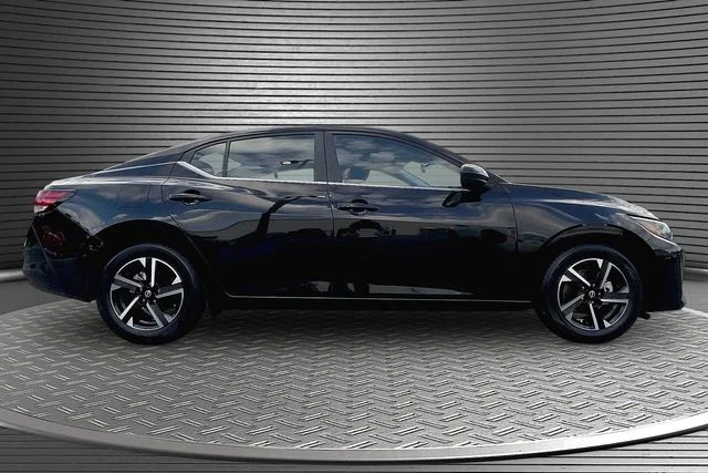 Used 2025 Black Nissan SV image 4