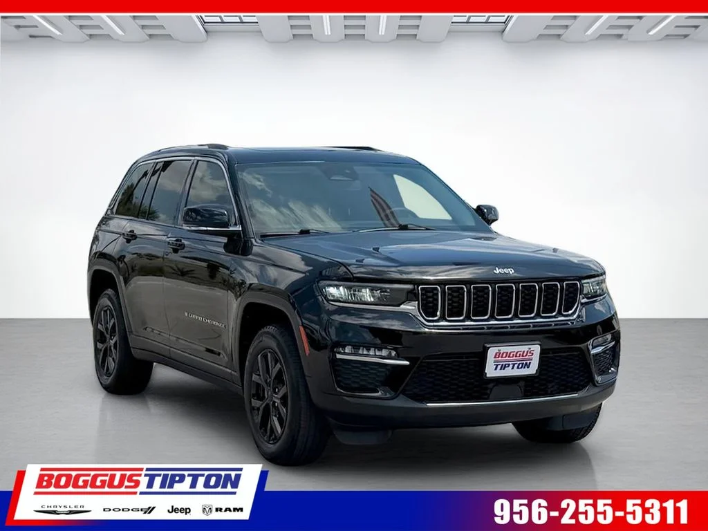 Used 2022 Black Jeep Limited image 1