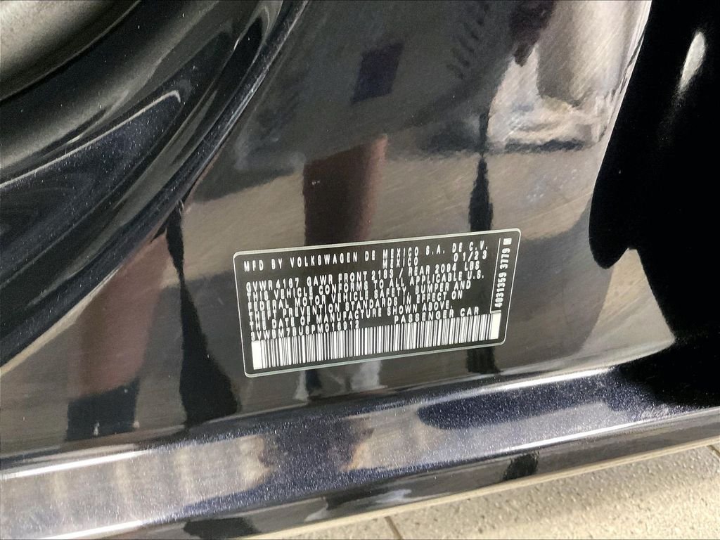 Used 2023 Black Volkswagen 1.5T Sport image 34
