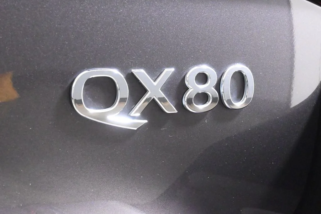 Certified Used 2023 Gray INFINITI Premium Select image 42
