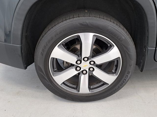 Used 2019 Gray Chevrolet 3LT image 36