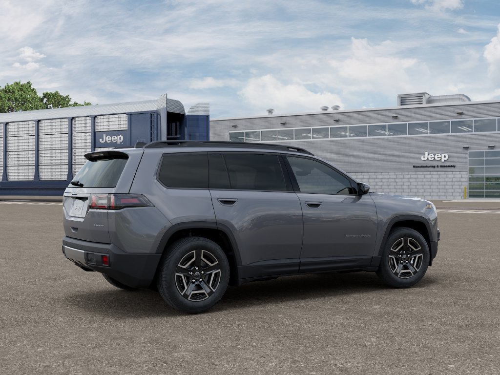 New 2027 Sting-Gray Clear-Coat Paint Jeep Laredo image 4