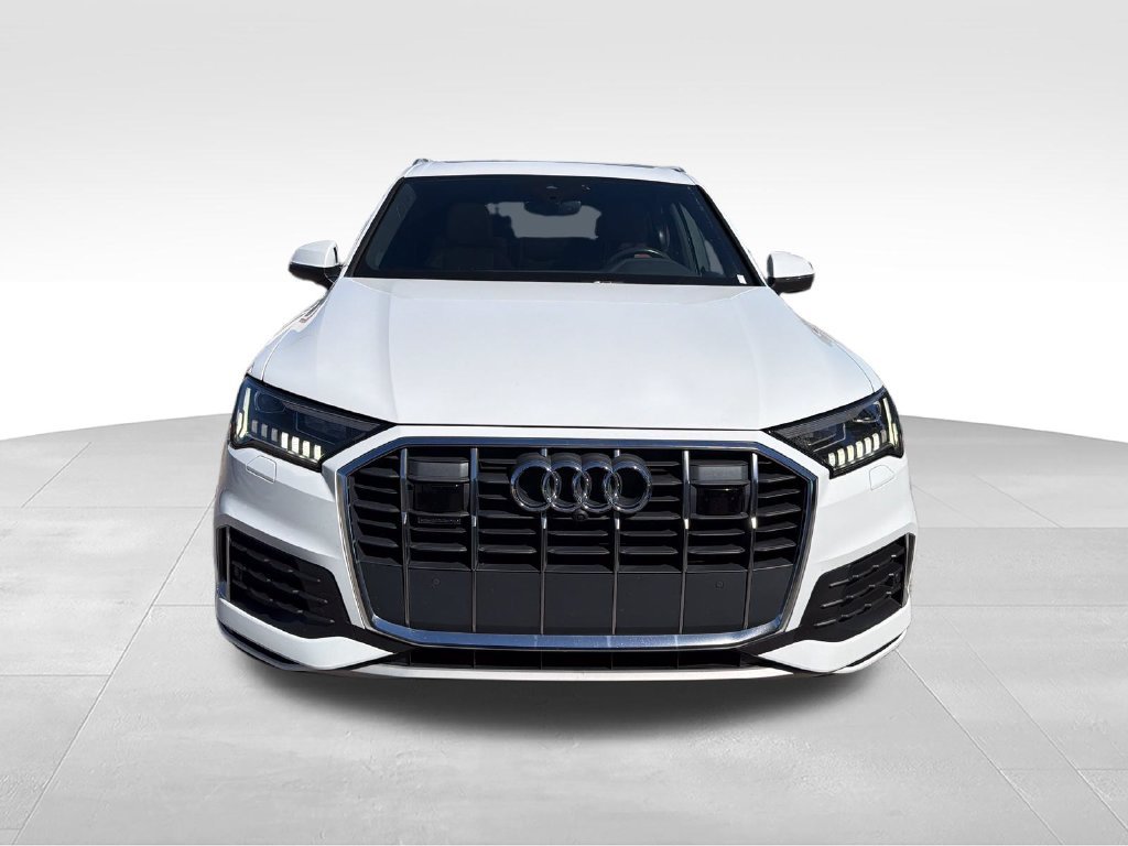 Used 2021 White Audi 45 Premium Plus image 8