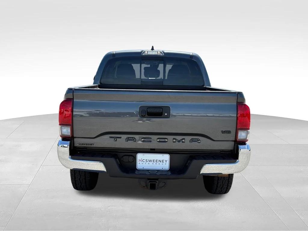 Used 2020 Gray Toyota SR5 image 4