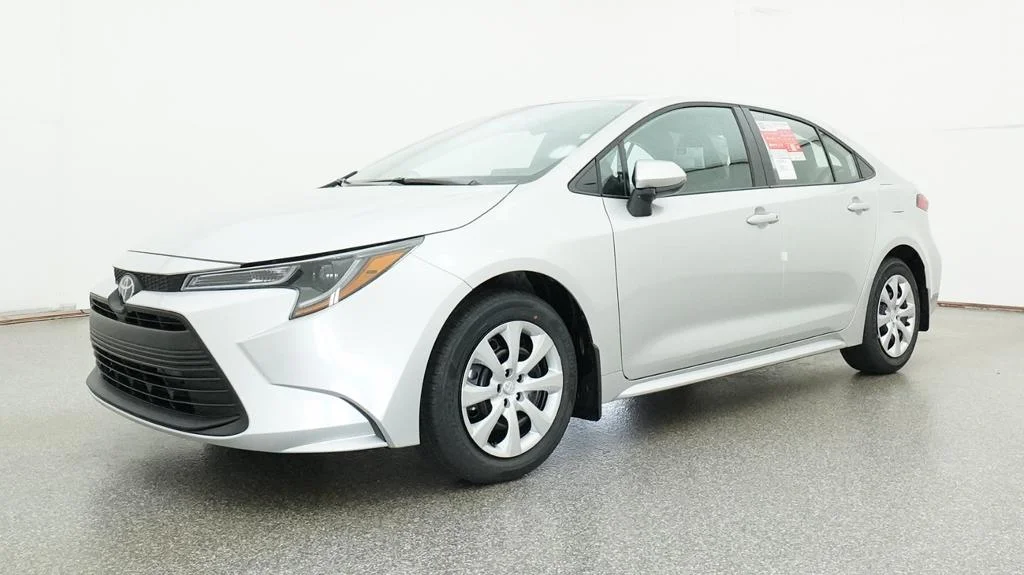 New 2026 Classic Silver Metallic Toyota LE image 6