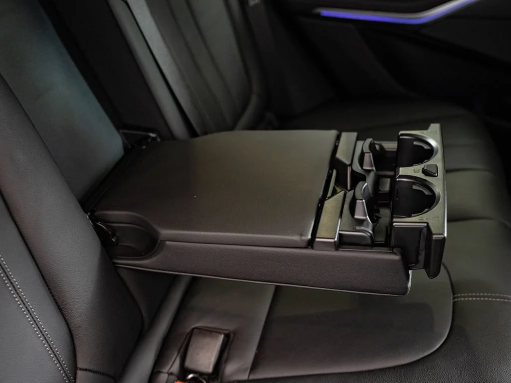 Used 2022 Arctic Gray Metallic BMW M50i image 47