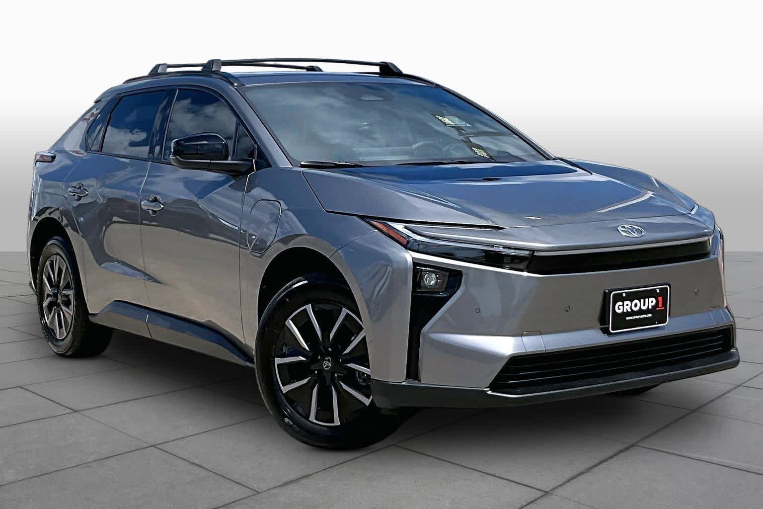 Used 2026 Heavy Metal Toyota XLE image 2