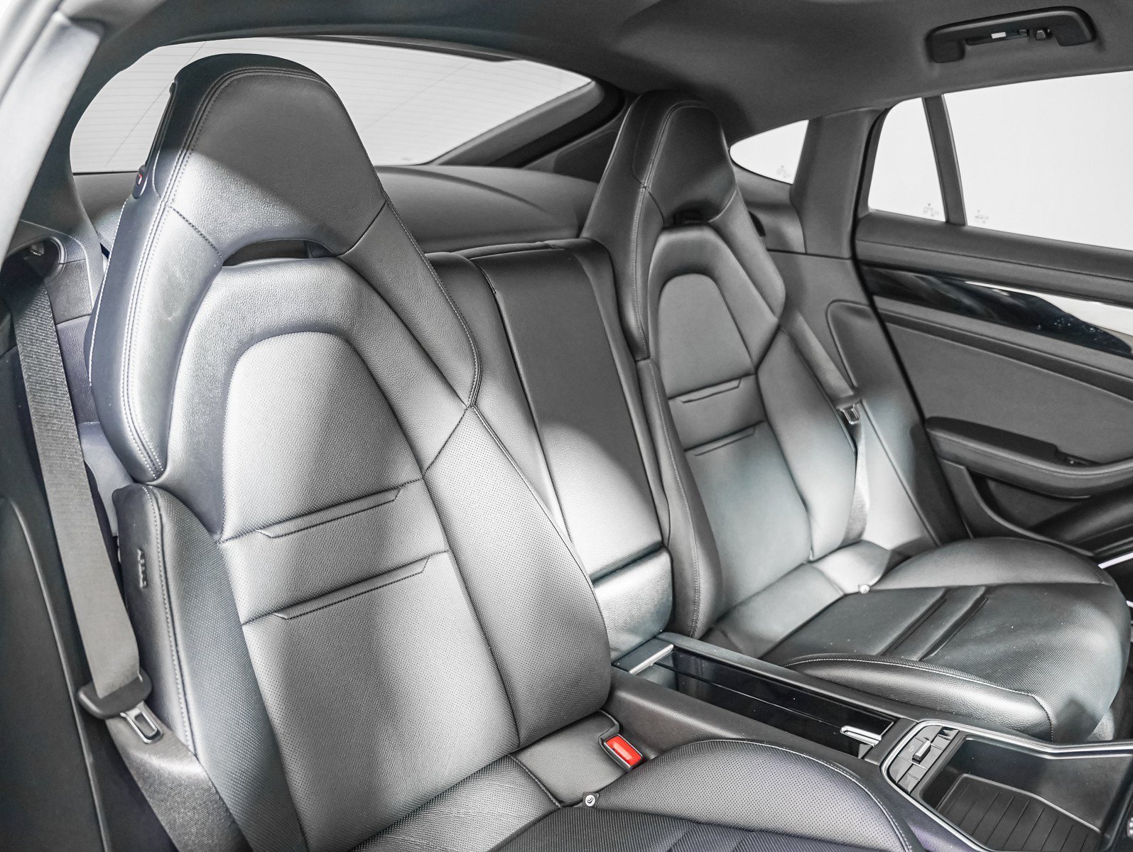 Certified Used 2023 White Porsche 4 E-Hybrid image 6