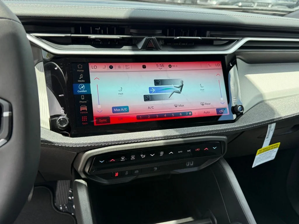New 2026 41 Jeep Laredo image 18