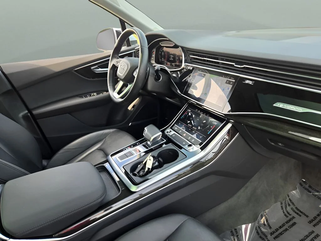 2022 Audi Q7 Premium Plus - Photo 9