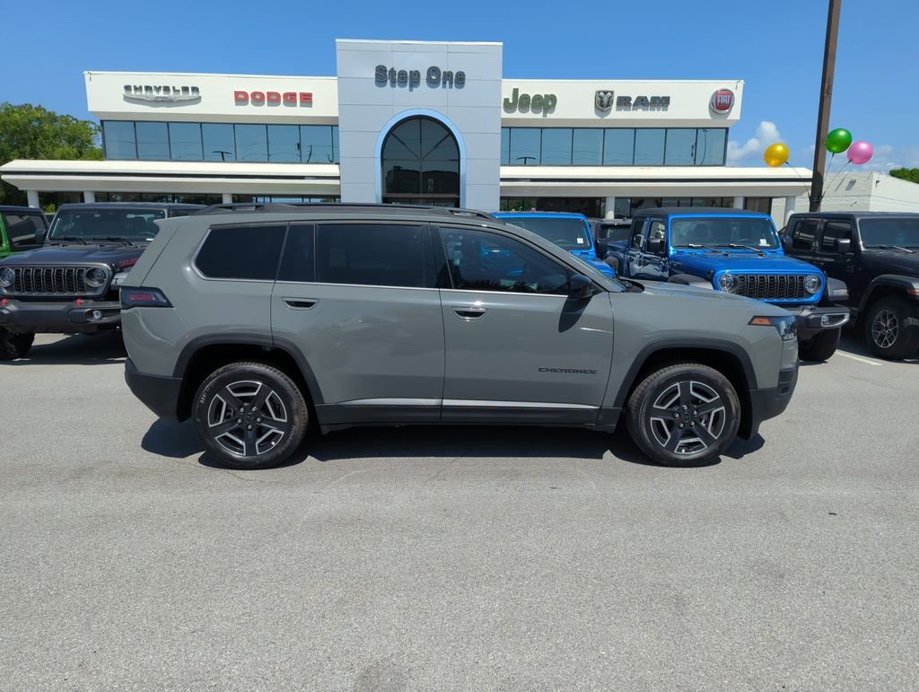 New 2026 Sting-Gray Clearcoat Jeep Laredo image 8