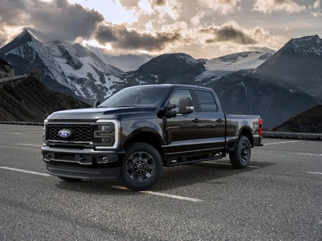 New 2027 Black Metallic Ford XL image 2