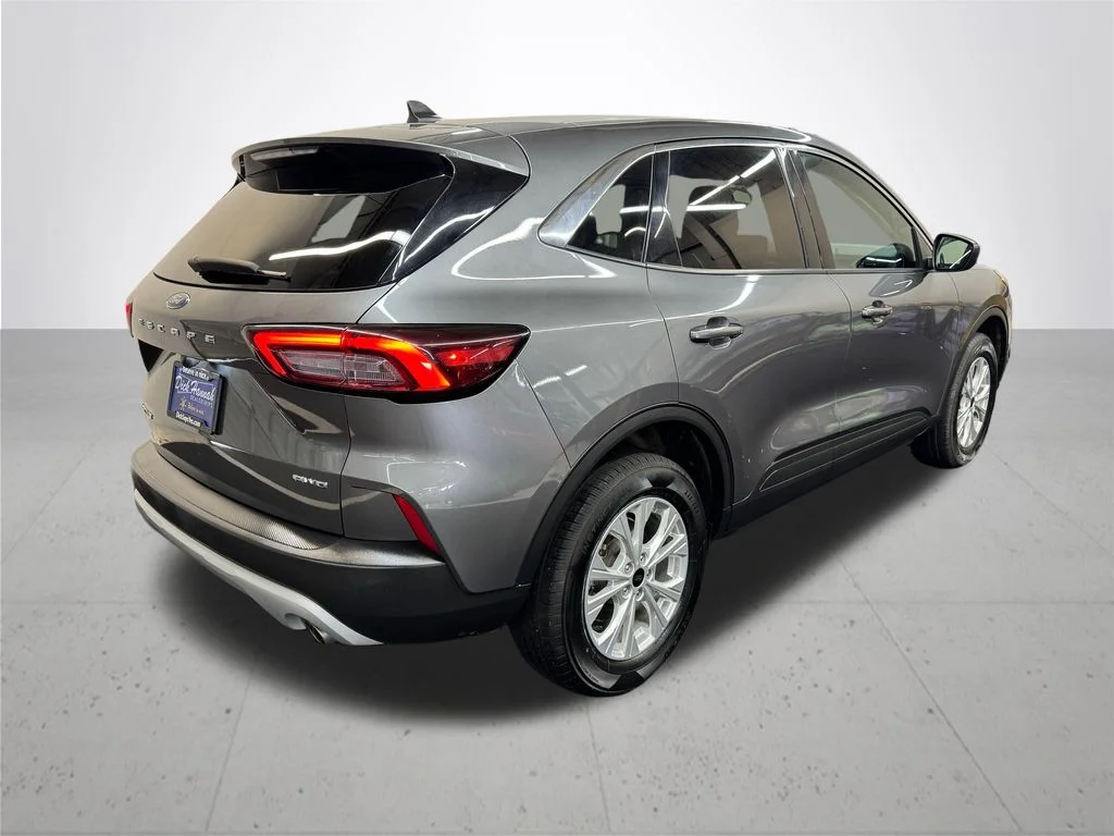 Used 2024 Gray Ford Active image 8