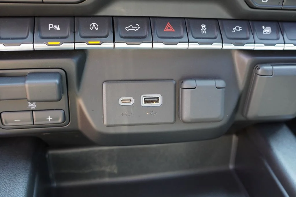 Certified Used 2020 Black Chevrolet RST image 30
