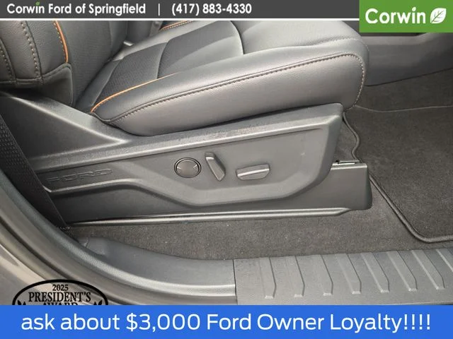 New 2026 Carbonized Gray Metallic Ford F-350® Lariat® image 14