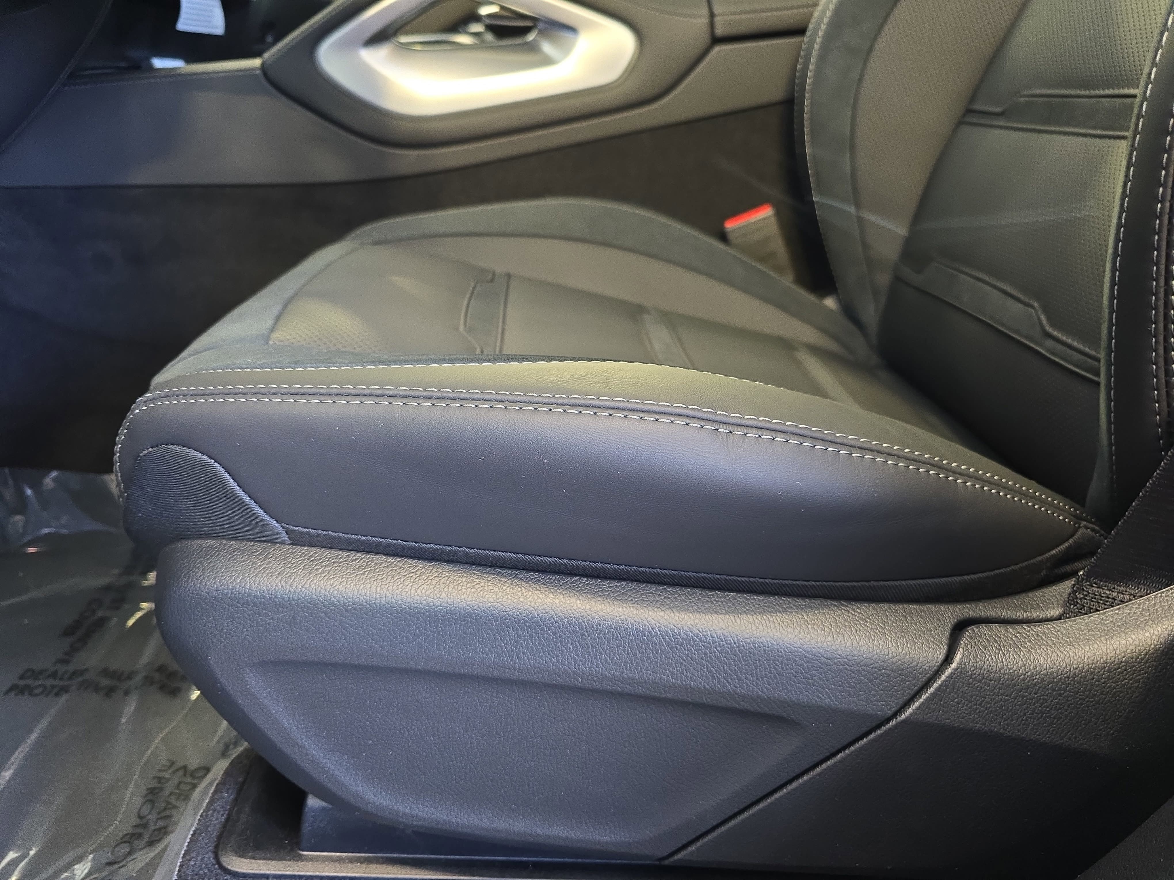 New 2026 Selenite Grey Metallic Mercedes-Benz AMG® GLE 53 4MATIC+ SUV image 31