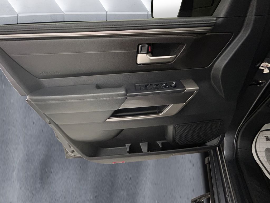 Used 2022 Gray Toyota SR5 image 12