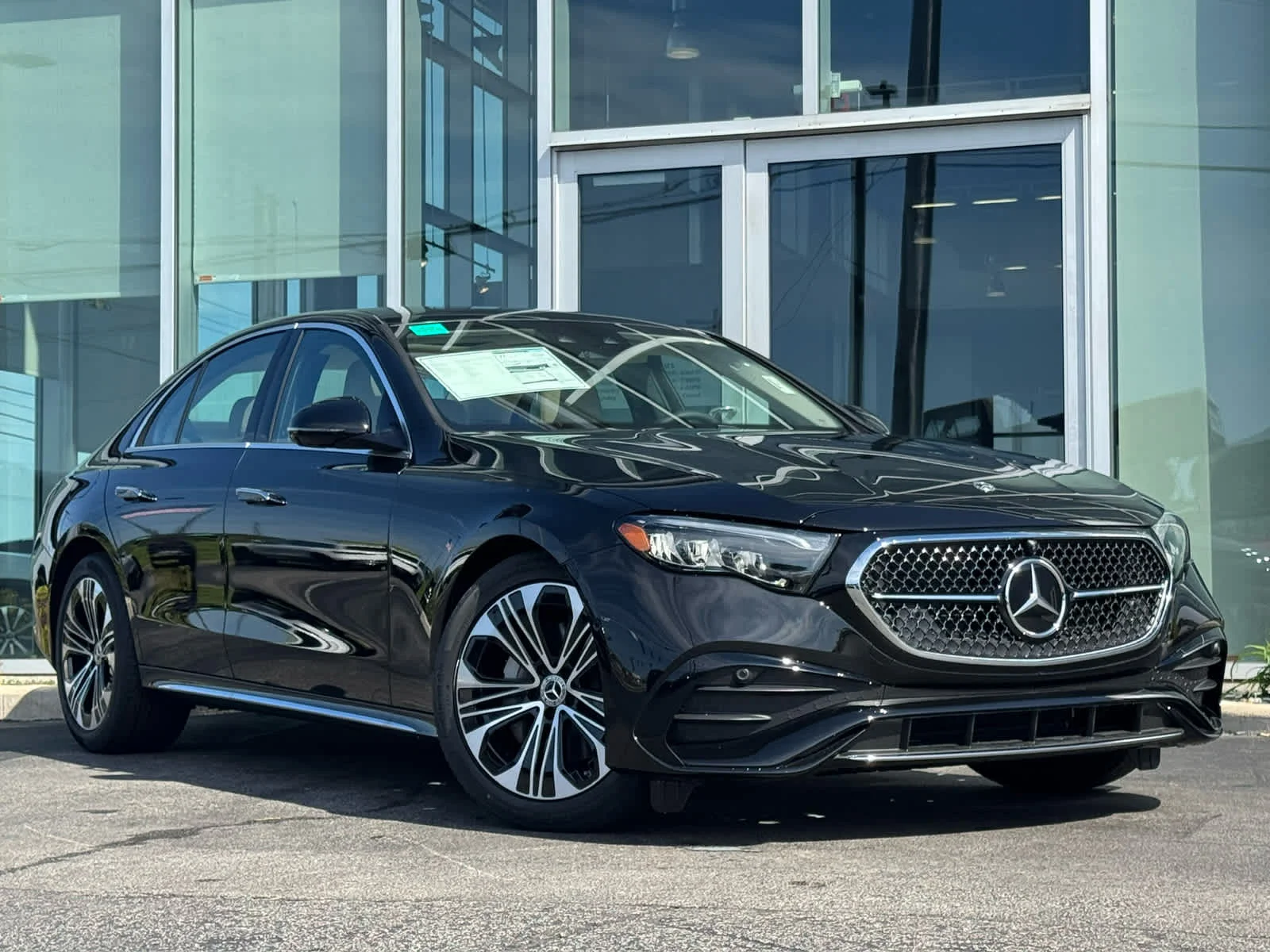 2026 Mercedes-Benz E-Class E350 4MATIC's photo