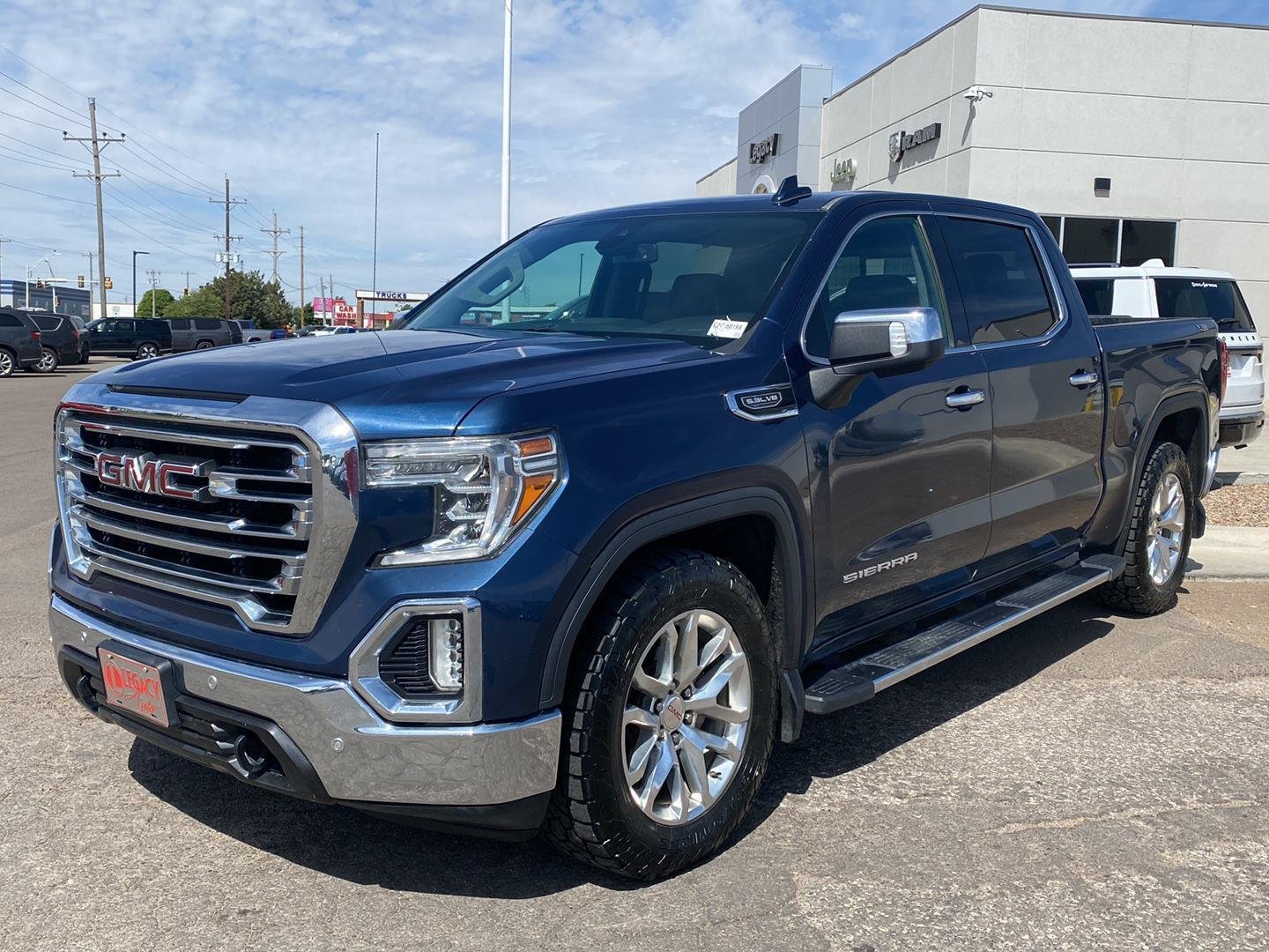 2020 GMC Sierra 4WD Crew Cab Short Box SLT's photo
