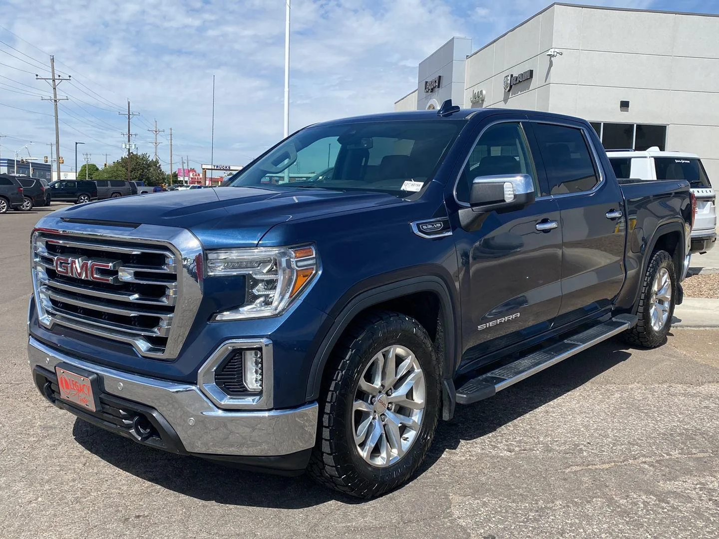 2020 GMC Sierra 4WD Crew Cab Short Box SLT's photo