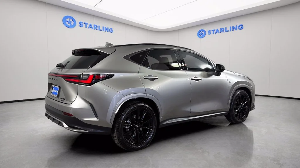 Used 2025 Silver Lexus NX 350 F SPORT Handling image 9