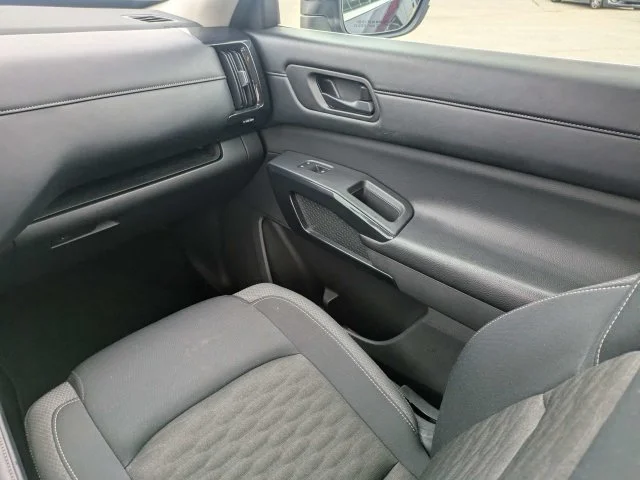 Used 2024 Blue Nissan SV image 16