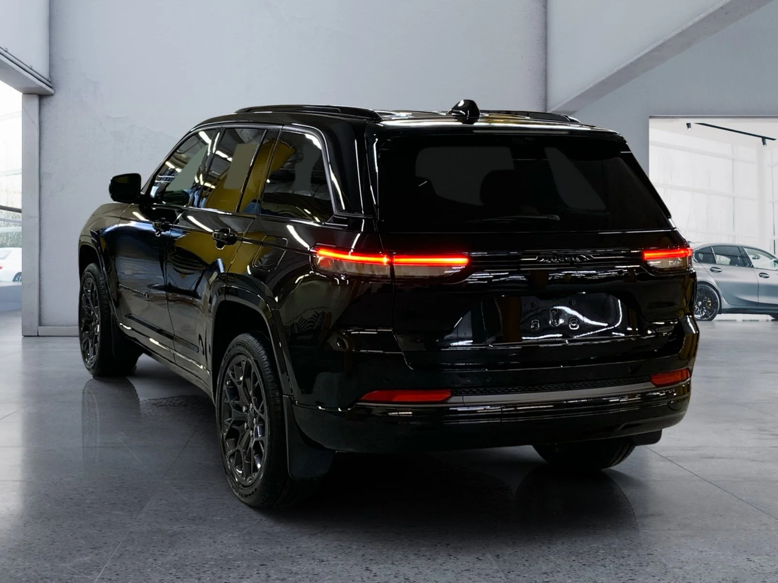 New 2026 Diamond Black Crystal Pearl Jeep Summit image 3