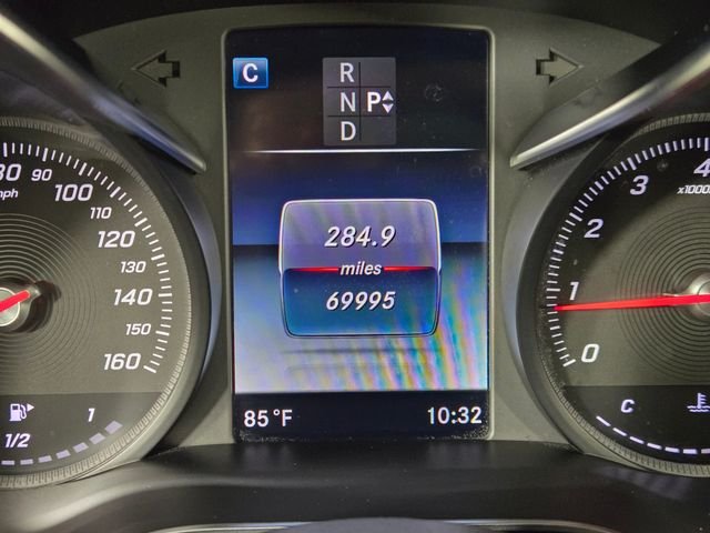 Used 2019 White Mercedes-Benz GLC 300 image 35