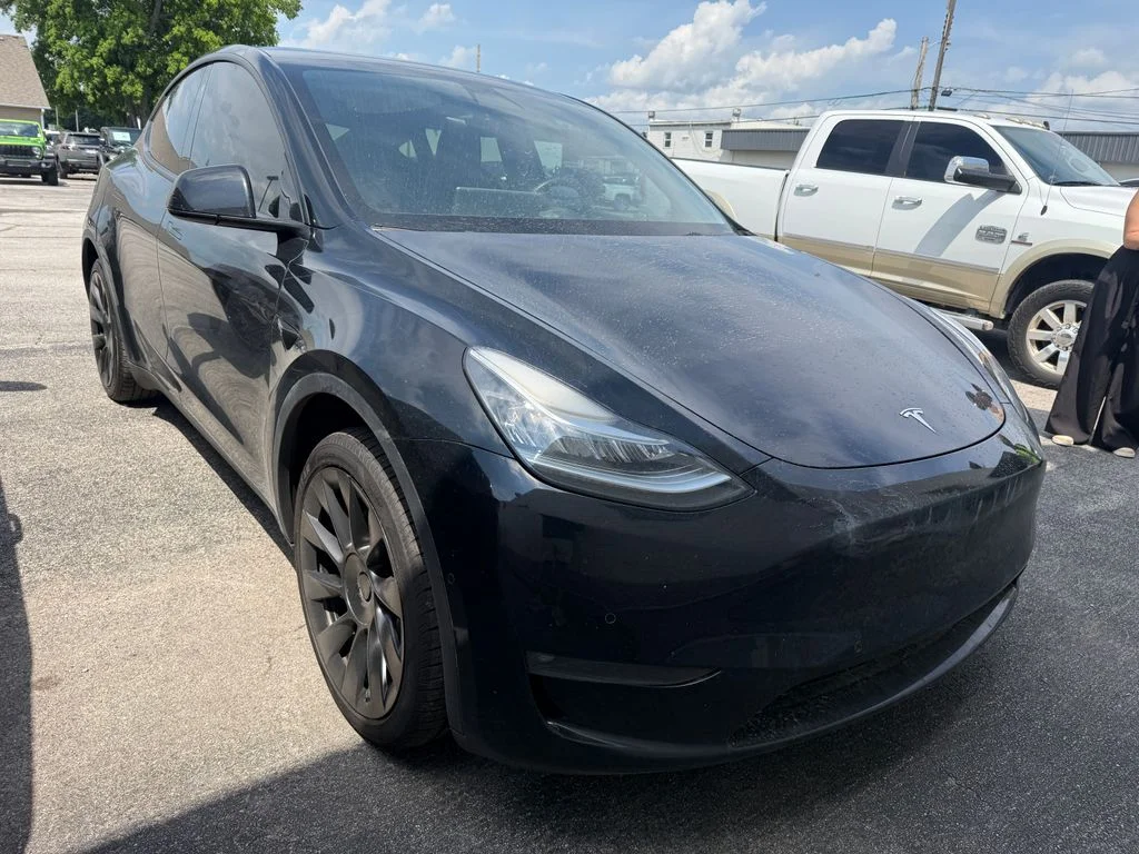 Used 2022 Black Tesla Long Range image 15