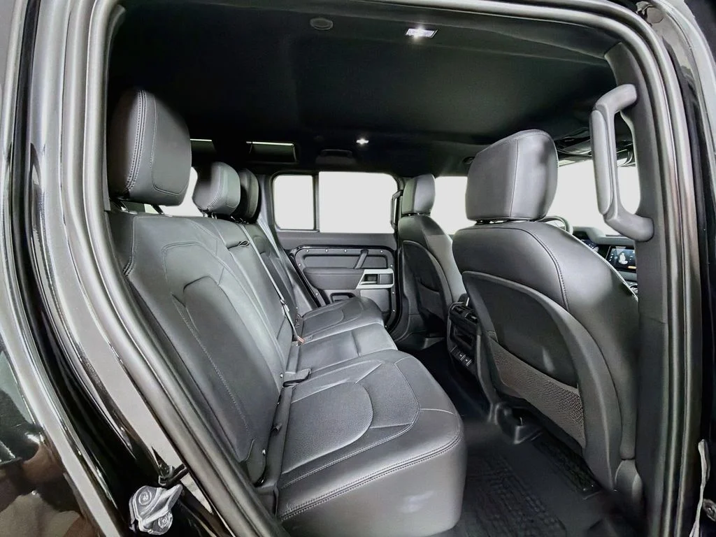 Certified Used 2023 Black Land Rover S image 29