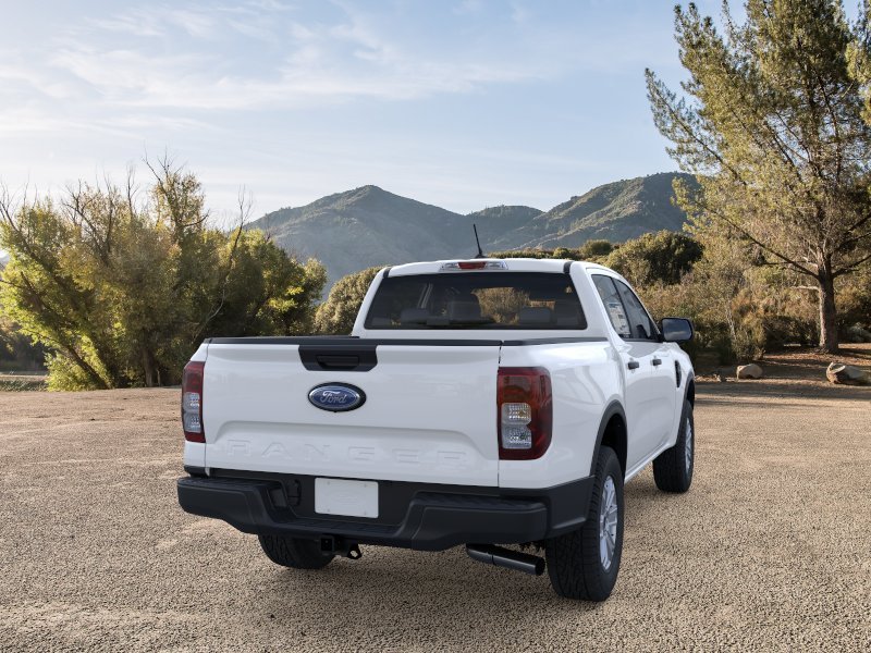 New 2025 Oxford White Ford XL image 8