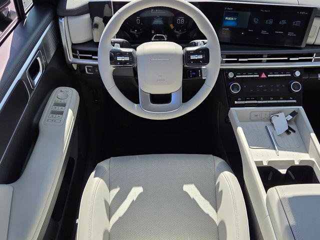 New 2027 Gray Hyundai SEL FWD image 7